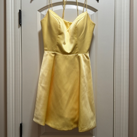 Yellow, Sherri Hill, Hoco  Dress, Size 4 - Picture 2 of 10